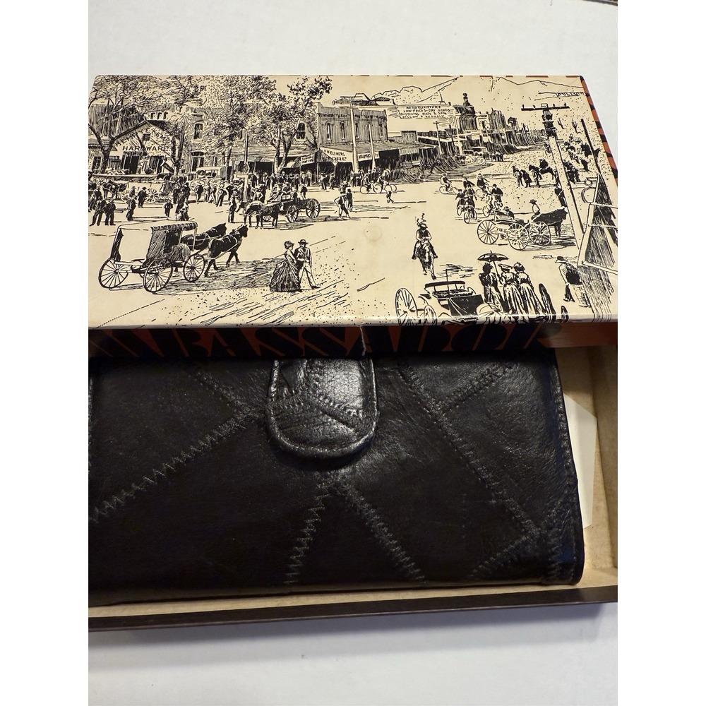 Vintage New Ambassador Womens Black Leather Wallet with Checkbook Compartment